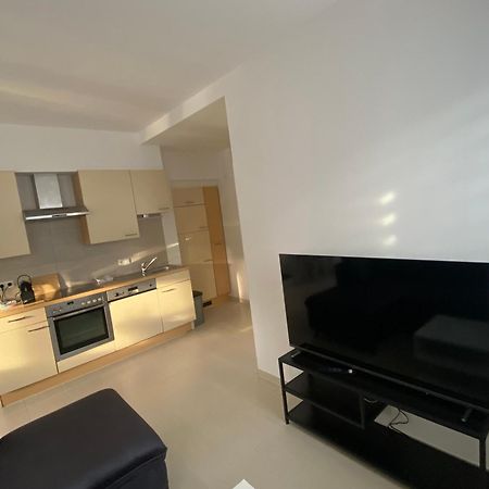 לוסטנאו Mia Apartment מראה חיצוני תמונה