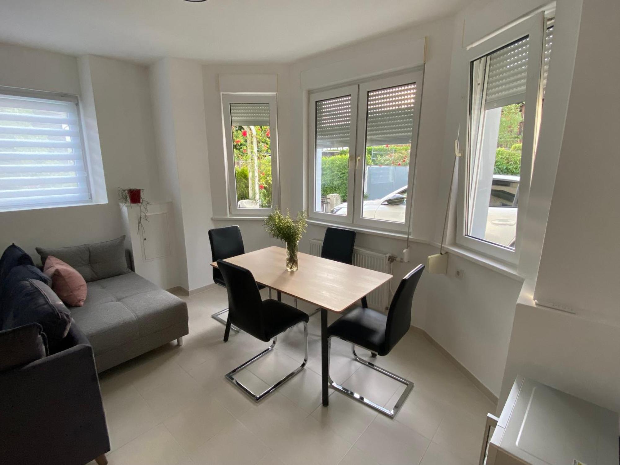 לוסטנאו Mia Apartment מראה חיצוני תמונה